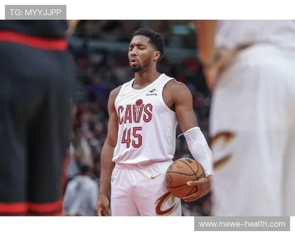 米切尔爆发骑士七连胜力克黄蜂